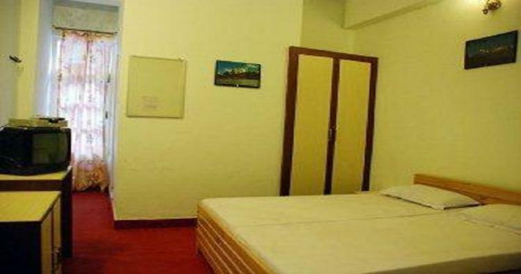 Hotel Bhagat Chamoli Zimmer foto